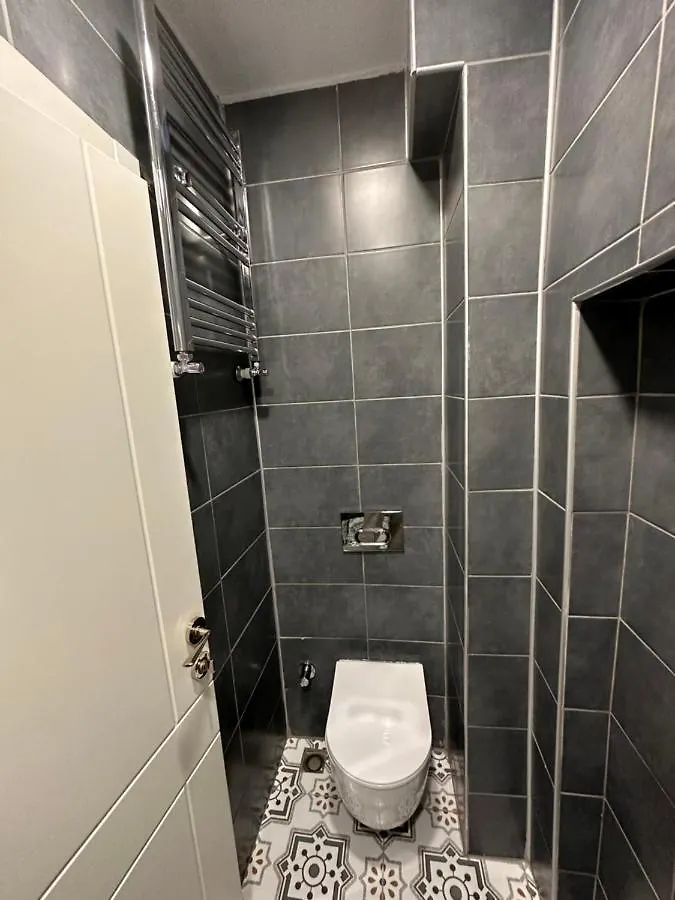 Apartment Red 8 Suite Istanbul